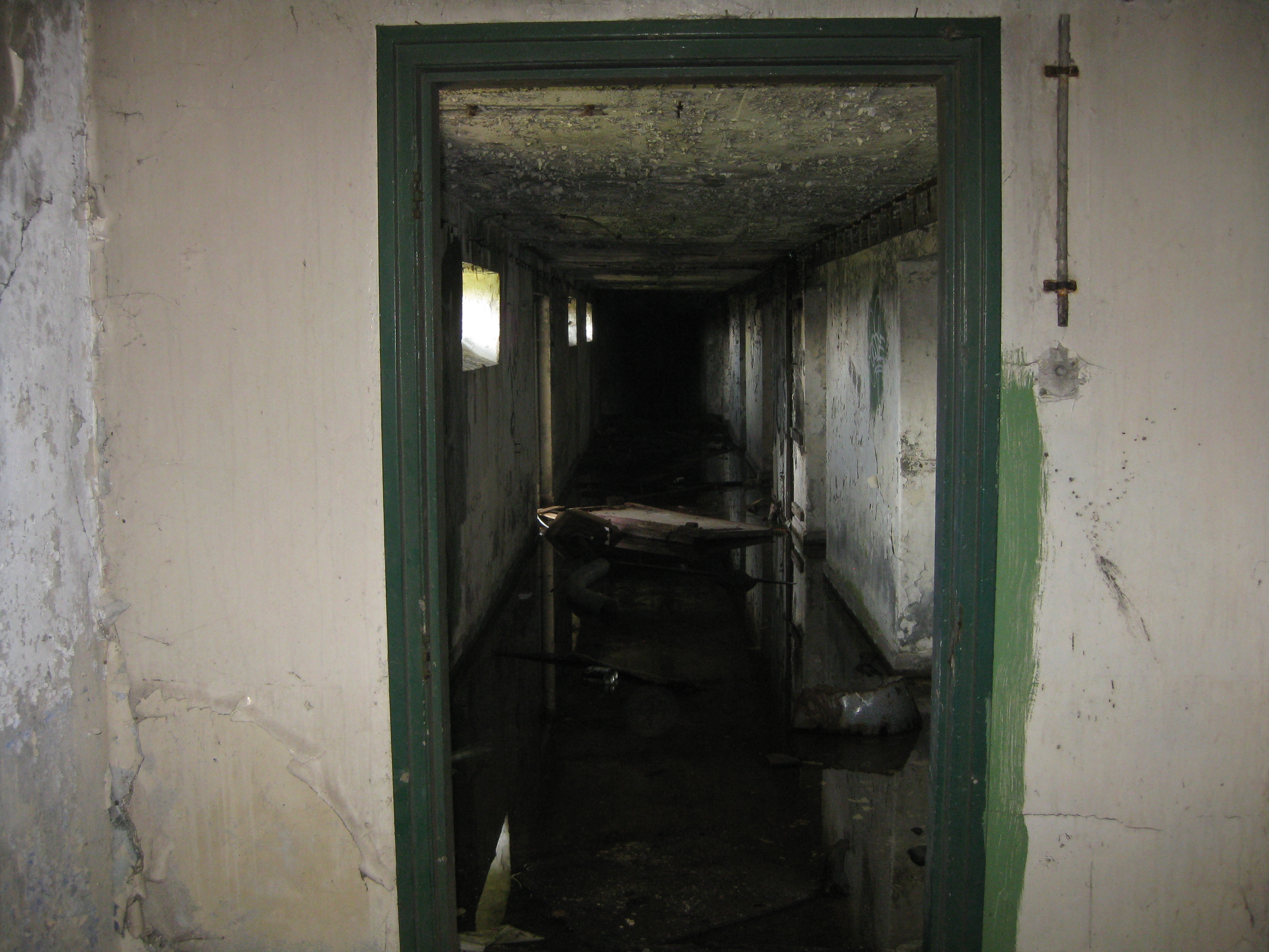 abandoned bunker: doorway to hallway 1