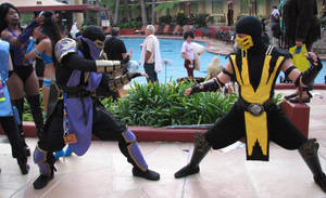 Mileena VS Princess Kitana: Bad Hair Day