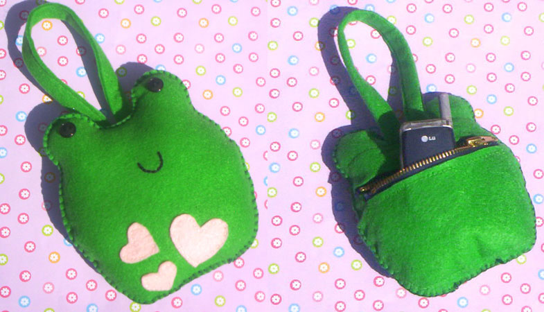 Froggie Wrist Pouch