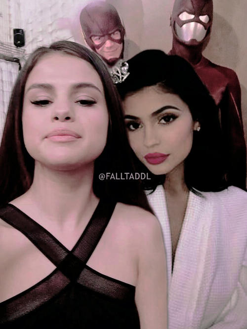 Kylie Jenner and Selena Gomez with Grant Gustin by YamimLOVEbiebs on DeviantArt Kylie Jenner and Selena Gomez with Grant Gustin by YamimLOVEbiebs on DeviantArt