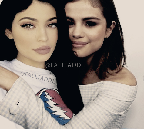 Selena Gomez And Kylie Jenner By Yamimlovebiebs On Deviantart