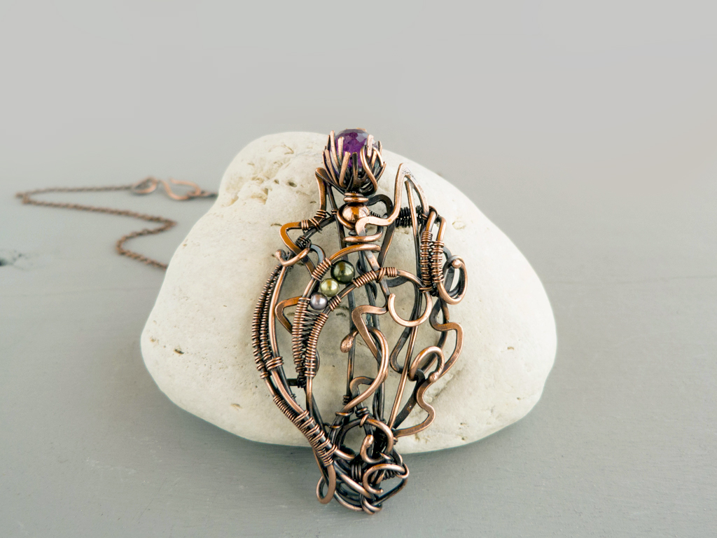 Thistle wire pendant