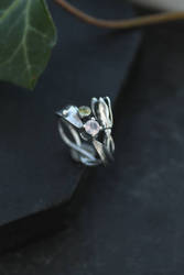 Silver snowdrop ring