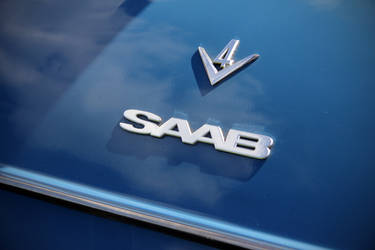 SAAB emblem detail