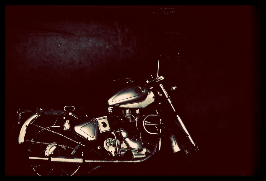 Motorbyckle by abhimanyughoshal