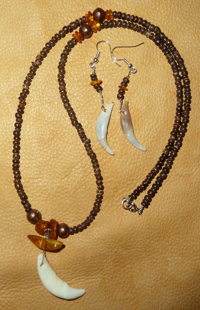 Custom fox/coyote fang jewelry set