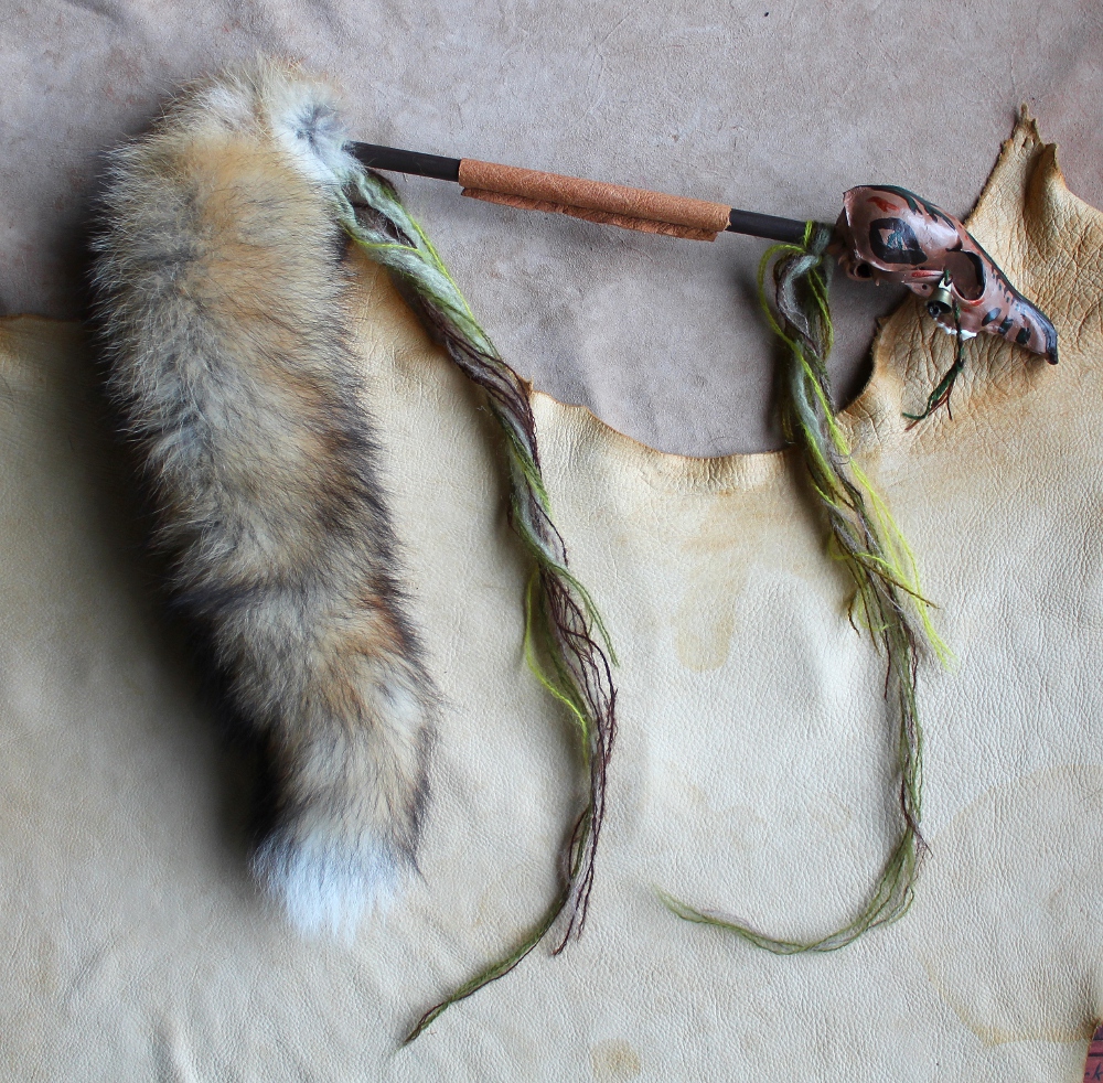 Earthy fox skull rattle