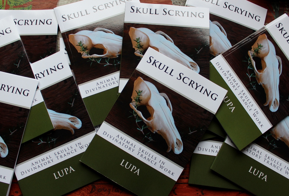 Skull Scrying is HERE!