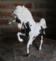 Liana - Breyer Custom Traditional Croi Unicorn