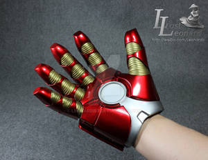 Ironman MK17 Heartbreaker Glove (right hand)