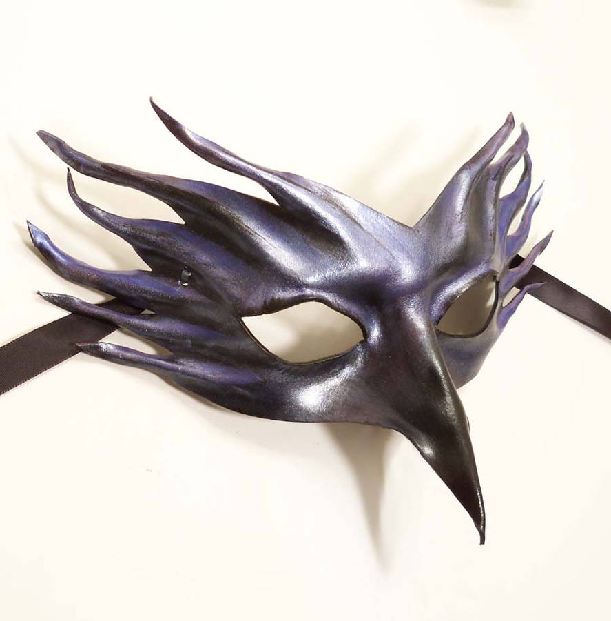Маска bird. Маска птицы. Карнавальная маска ворона. Маска черной птицы. Маска из металла.