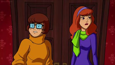 Velma Dinkley And Daphne Blake by XDNobody on DeviantArt