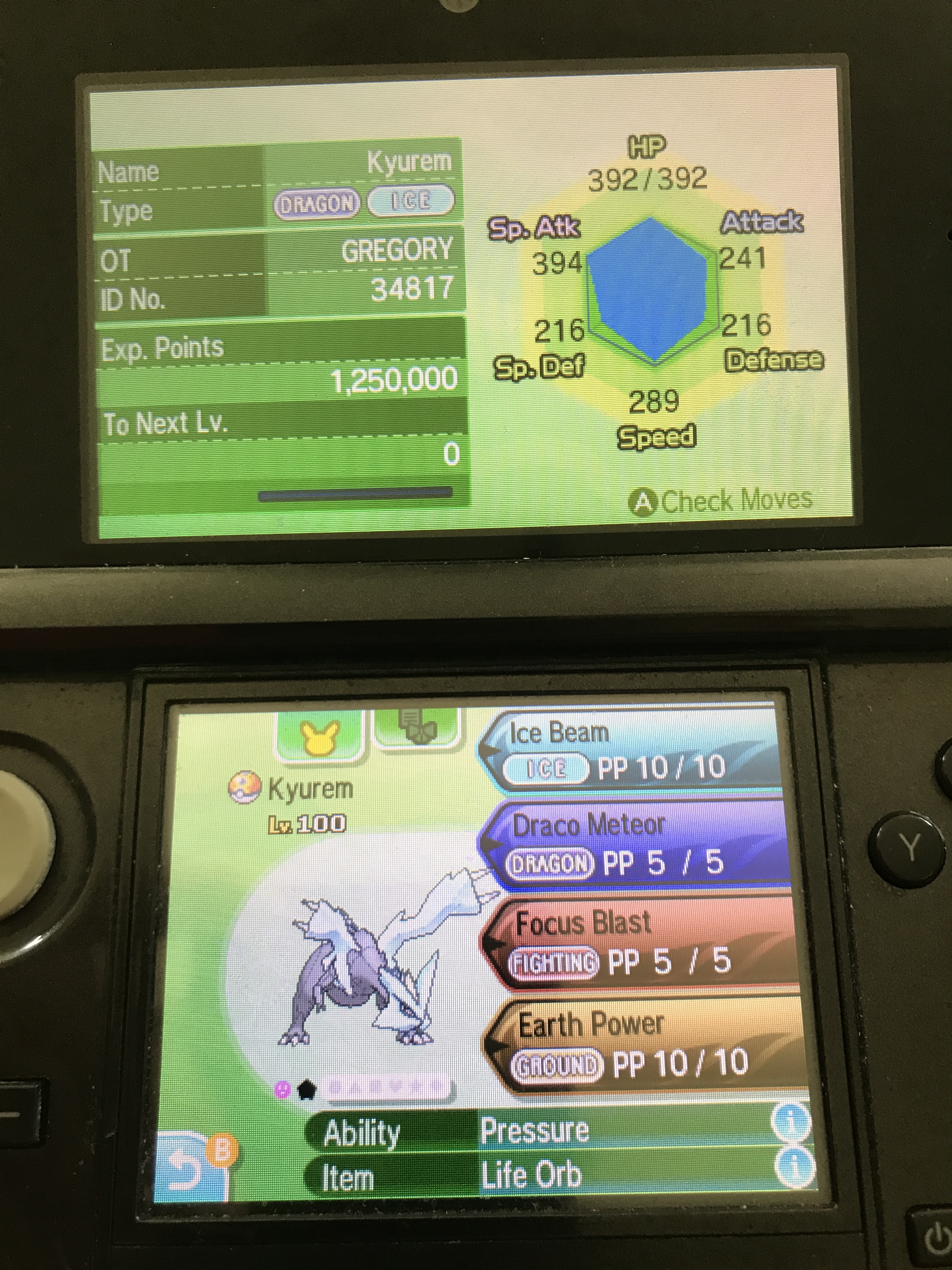 Reshiram Zekrom Kyurem Tri-type Lv.X