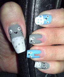 Totoro Nail Art