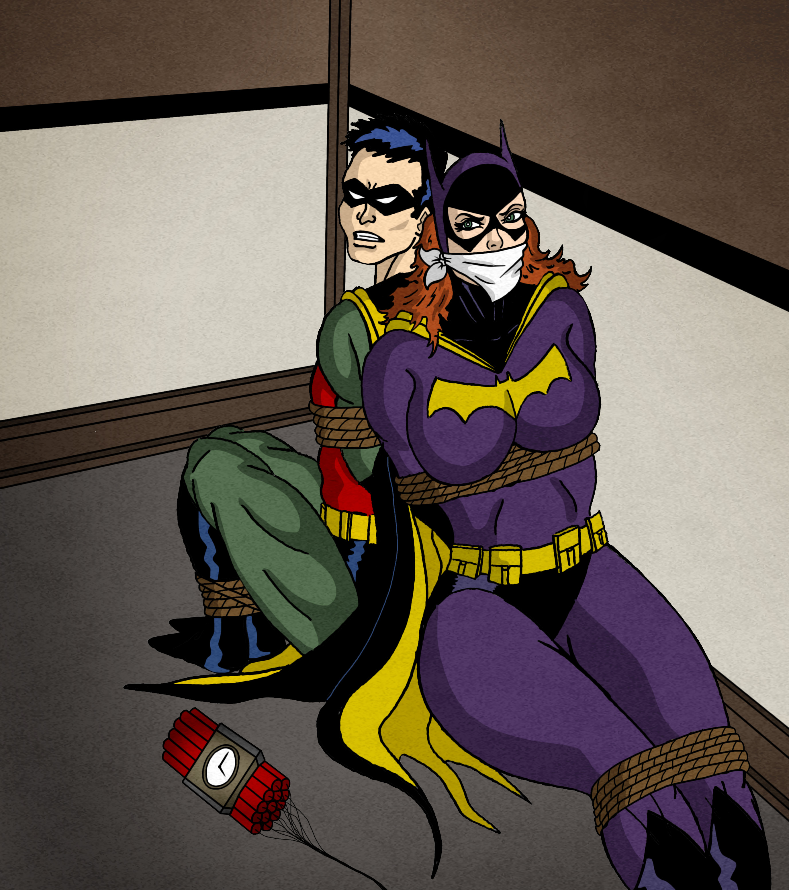 Yigitlar qizlarning jasadlarini siqib chiqaradi (kompilyatsiya) Ombordagi bobo va nabira porno