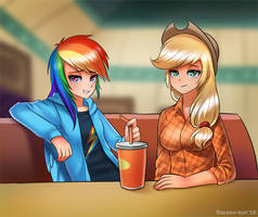 Cool cafe girls