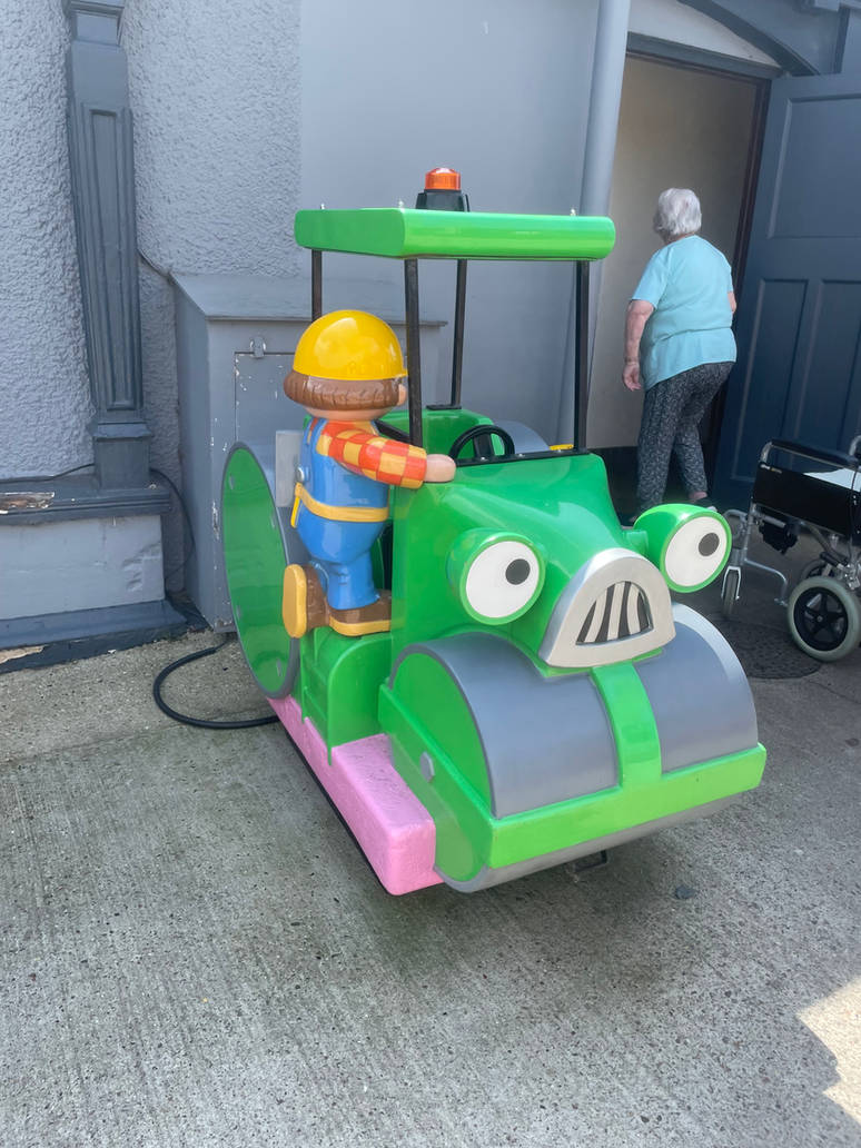 Jolly Roger Standard BTB Roley Kiddie Ride by tractortom4 on DeviantArt