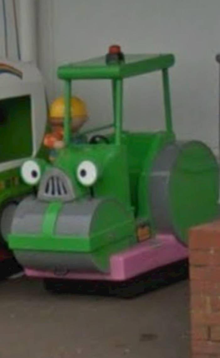 JR Standard V2 Bob The Builder Roley Kiddie Ride by tractortom4 on ...