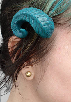 Ram horn cast barrette 2