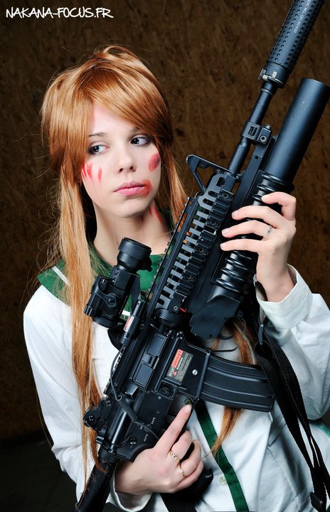 Cosplay Rei Miyamoto from HighSchool of the Dead