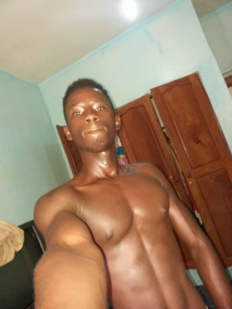 African boys nude