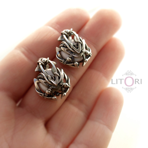 ARTEMIDA - small silver earrings