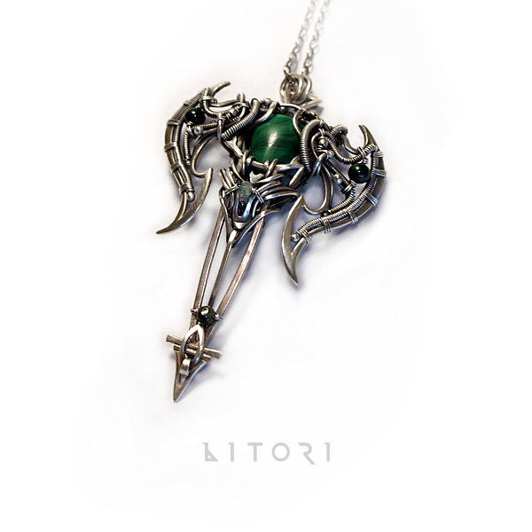 APSYNTHION - silver pendant by Litori