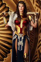 Lynda Carter as Elseworlds Wonder Woman