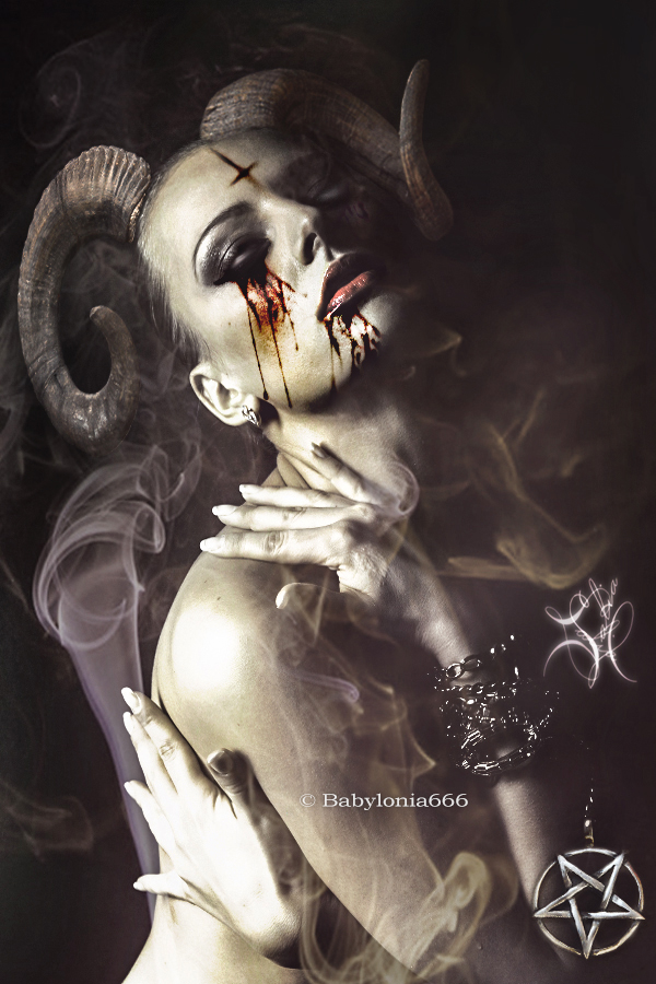 Circle by Lvcifera Circle by Lvcifera