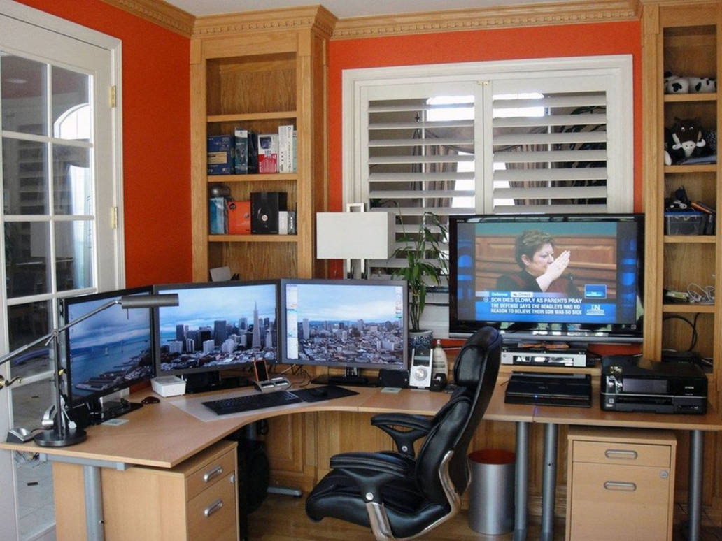 Не видит домашний компьютер. Офис Блоггера. Computer Office. Цвет офиса правильно выбрать. Home Office Setup.