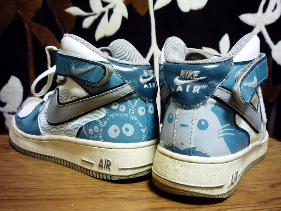 Totoro Nike Air Force Ones by haleOfuji on DeviantArt