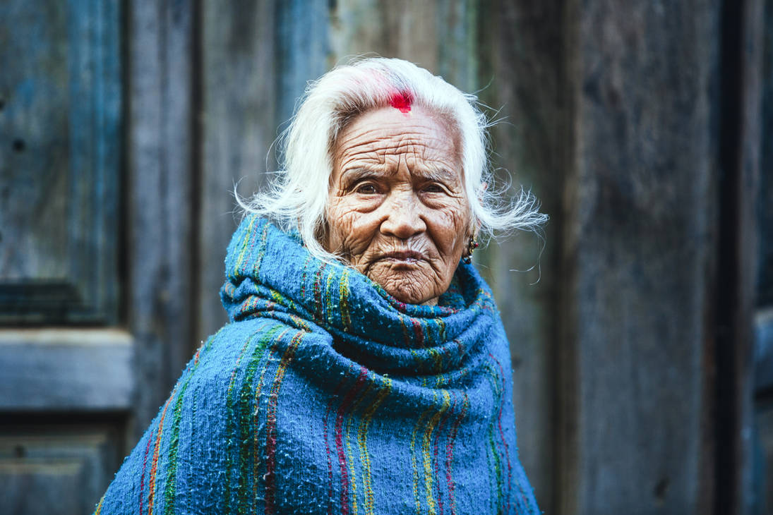 Nepalese Woman by drifterManifesto