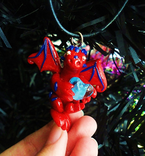 ArtCrossing 6: Dragon Pendant