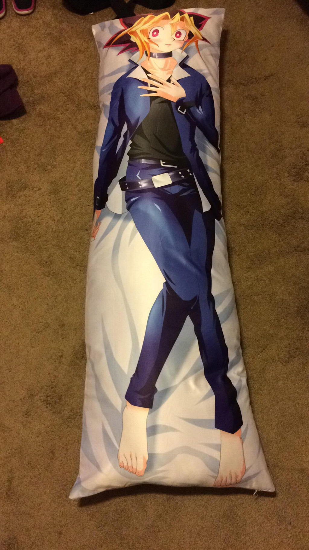 Yugi Muto Dakimakura pillow