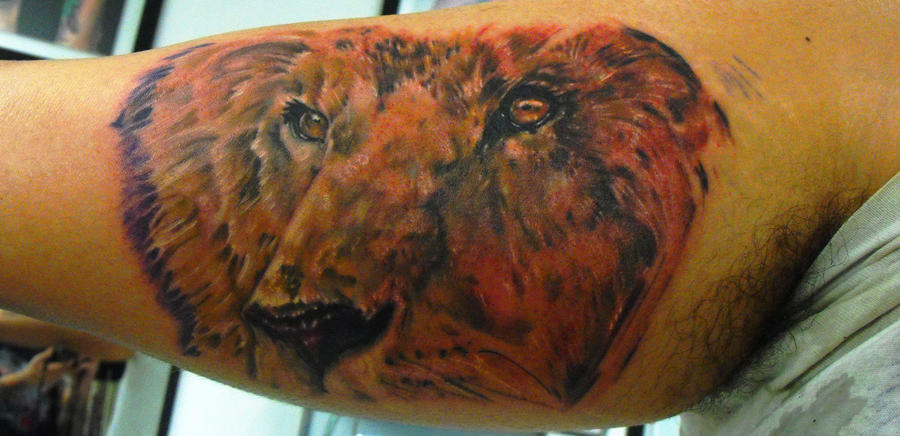 lion tattoo