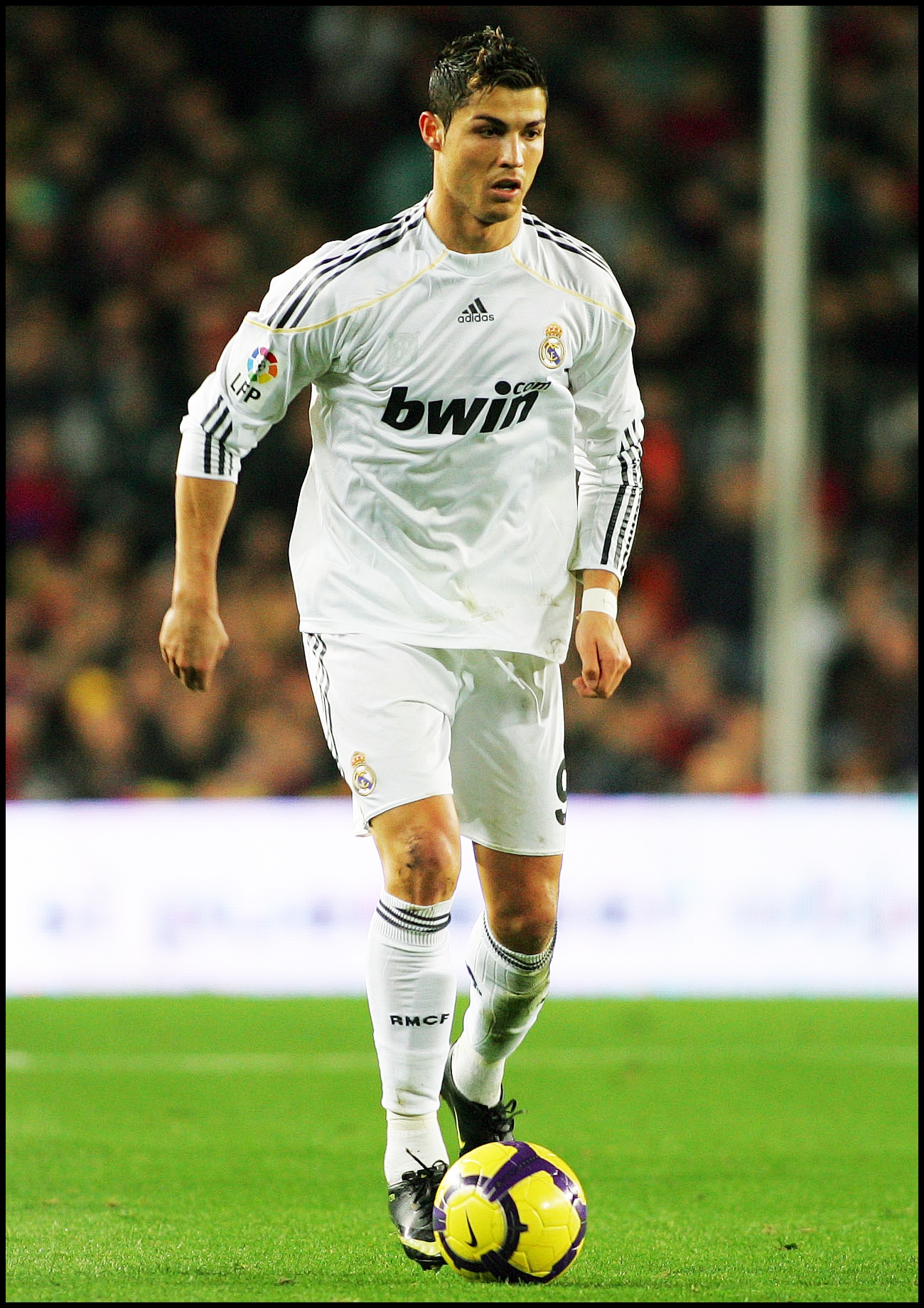 Cristiano Ronaldo 9