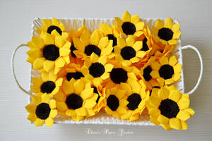 Sunflower basket