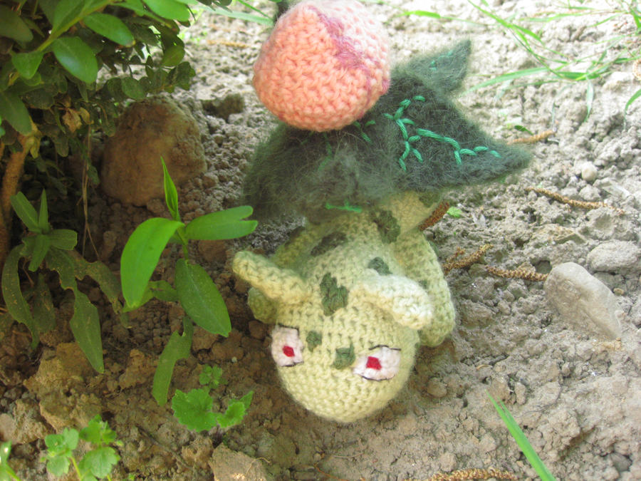 Ivysaur by Twinsmanns