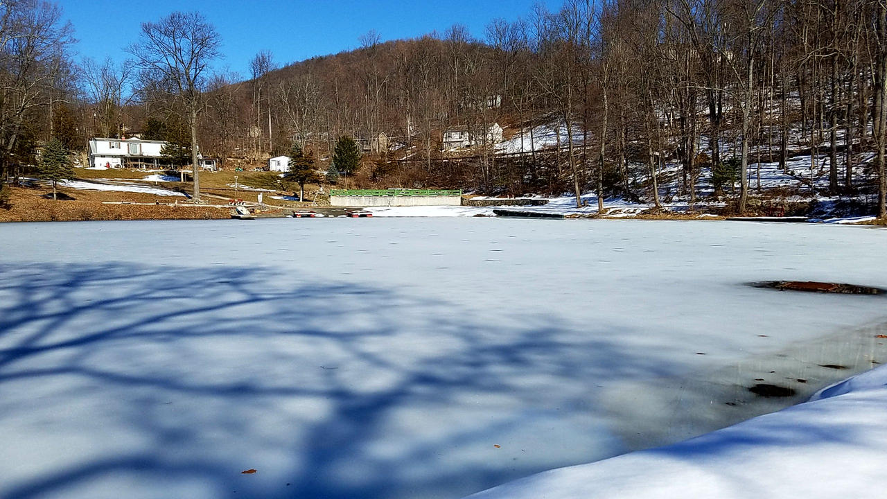 20170219 134725 - Ice Lake in North Jersey