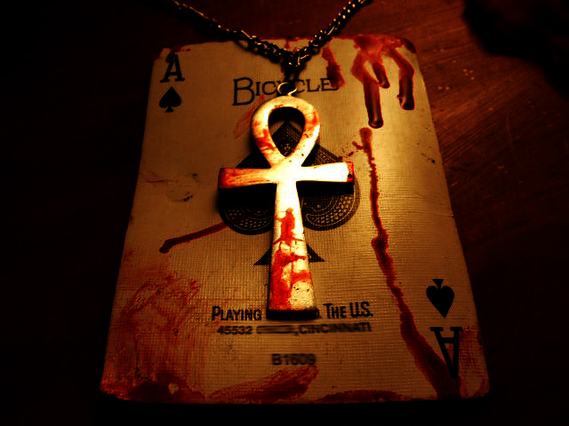 Bloodied Ankh of Spades