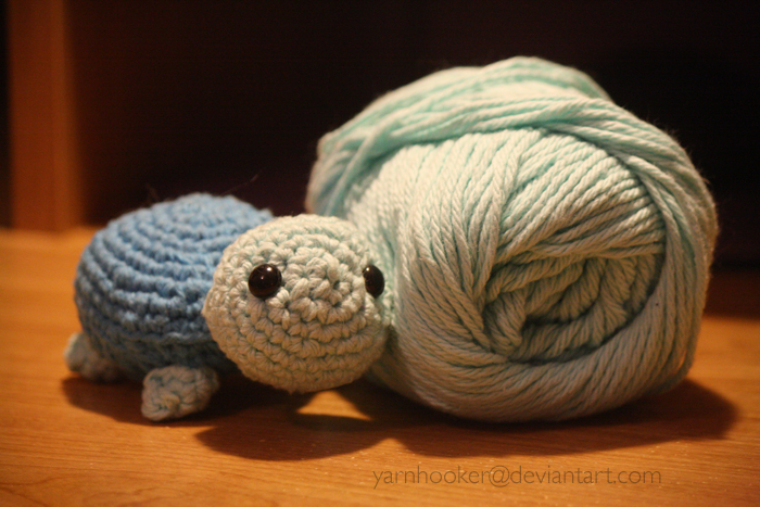 blue turtle amigurumi