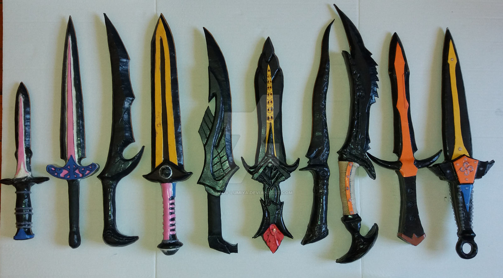 Skyrim Daggers by Lady-Lumiya on DeviantArt