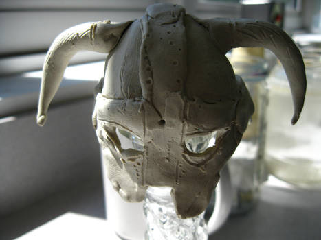 Skyrim: Iron Helmet made of clay 1