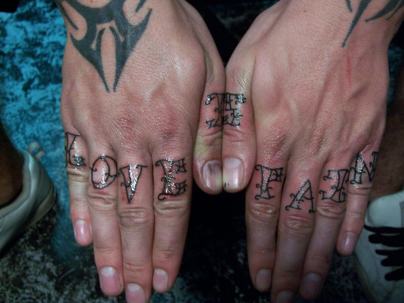 knuckle tattoo