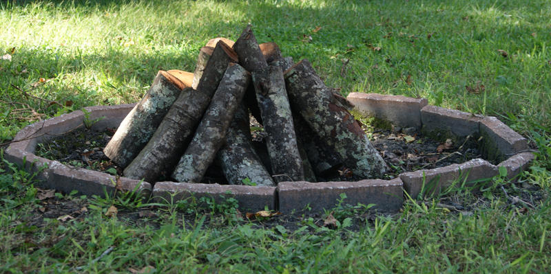 Fire Pit STOCK