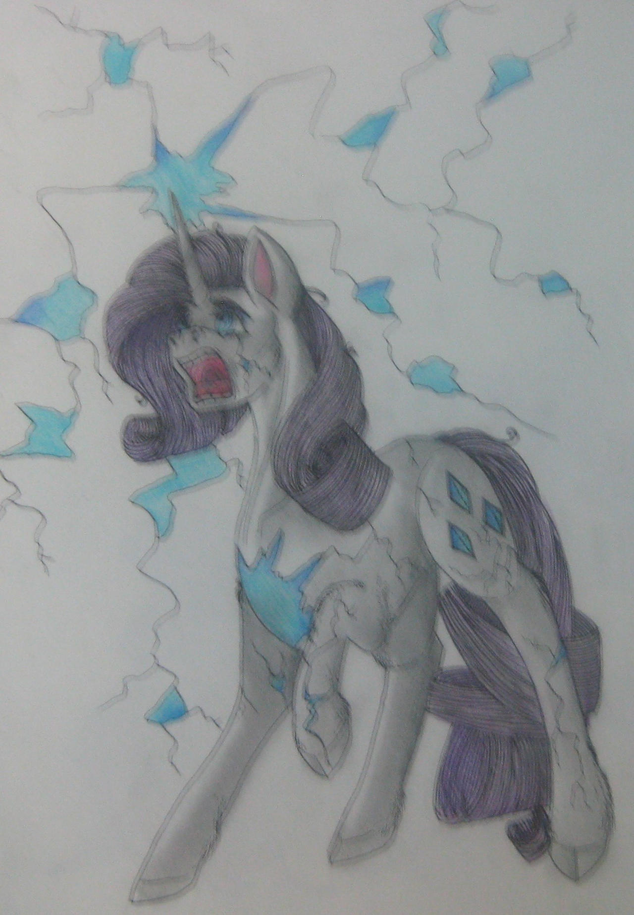 Cracked (MLP) by BiniBean on DeviantArt