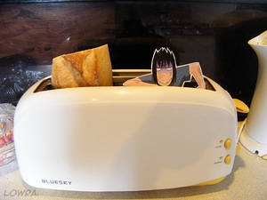 Sasuke VS Toaster