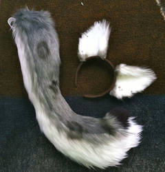 Snow Leopard Ear and Tail set