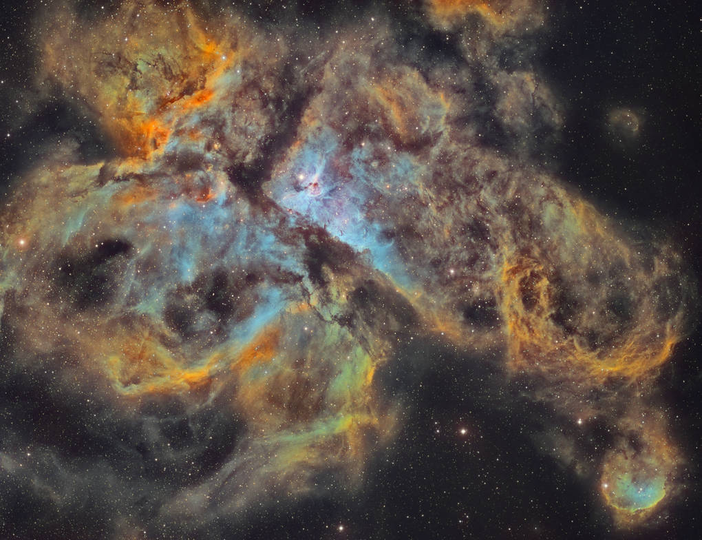 The Carina Nebula in Narrowband Colours by turbulentvortex