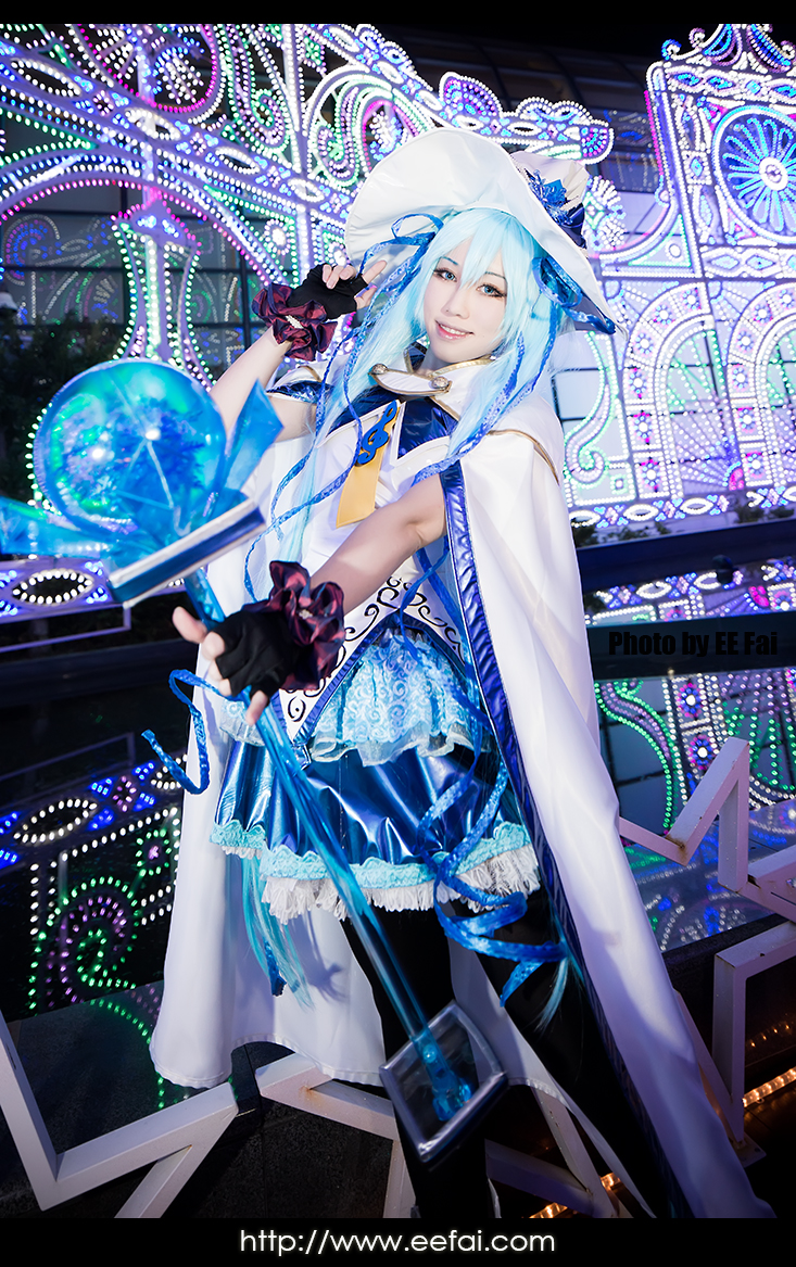 Snow Miku 2014 Hatsune Miku Cosplay